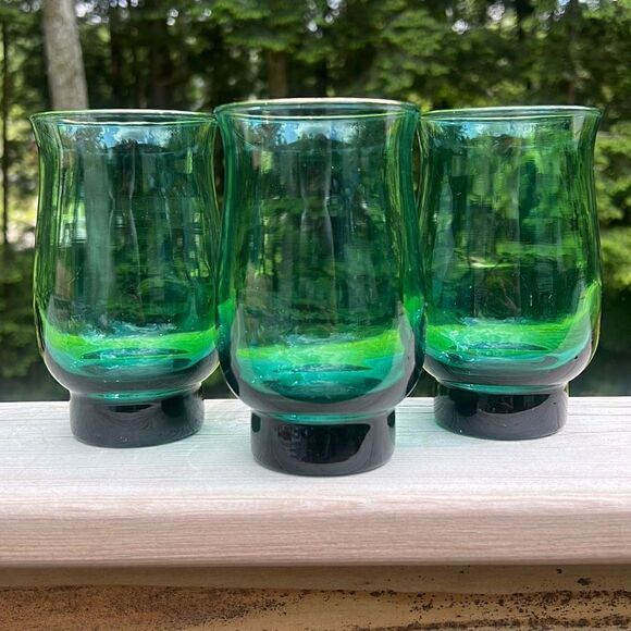 Vintage Juniper Green Footed Libbey Glasses - Picture 2 of 8